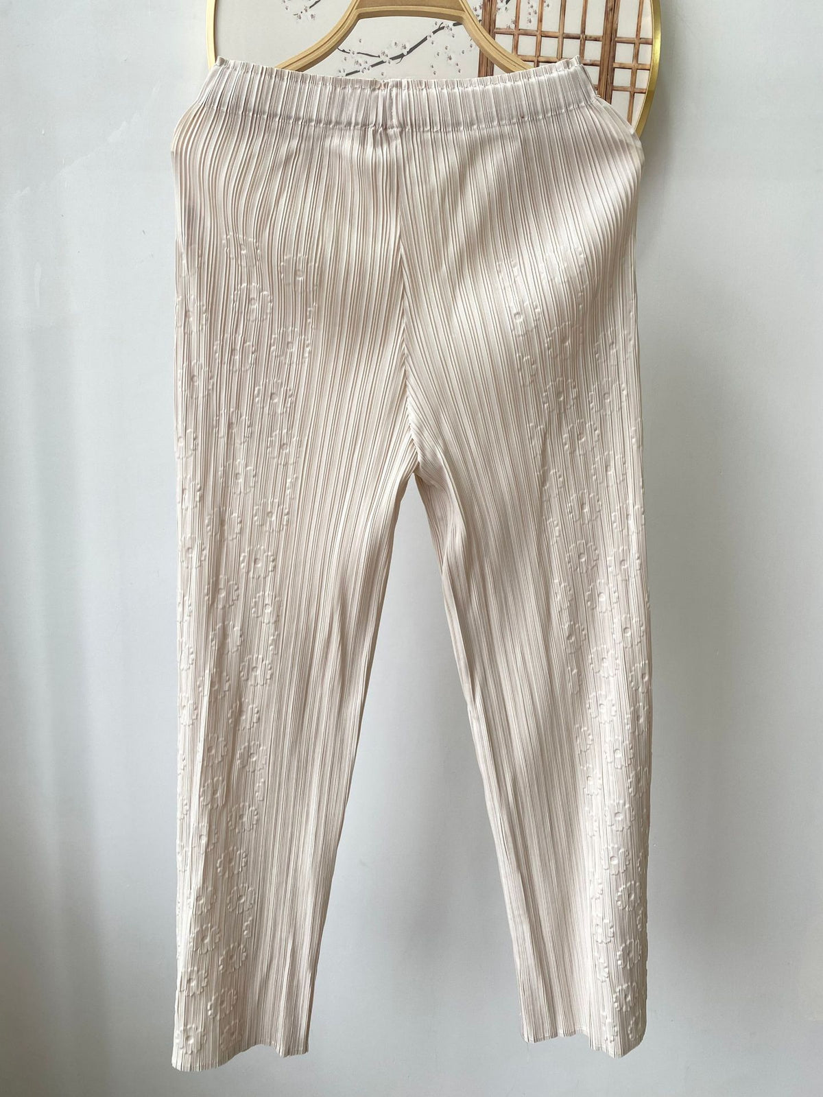 High-end Pleated Embroidered Straight Leg Casual Fashion Pants