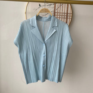 Elegant Modern Chinese Style Pleated Top with High-End Quality Casual and Fashionable Design Versatile for Everyday Wear